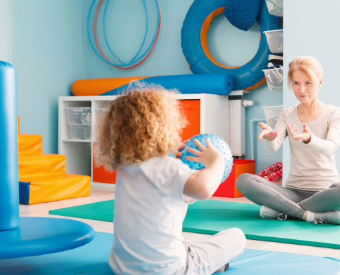 Ergotherapie Sitzung im Gymnastikraum